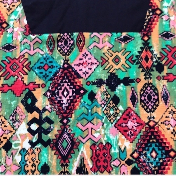 MARKET & SPRUCE Boho Aztec Light Tank Top medium - Picture 5 of 8